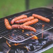 Grilling-sausages Grilling-sausages